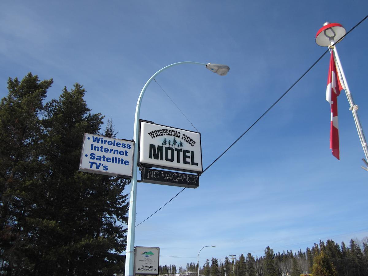 Whispering Pines Motel & Cabins Topley Exterior photo