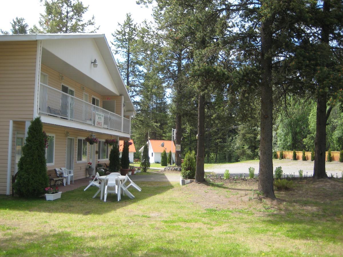 Whispering Pines Motel & Cabins Topley Room photo